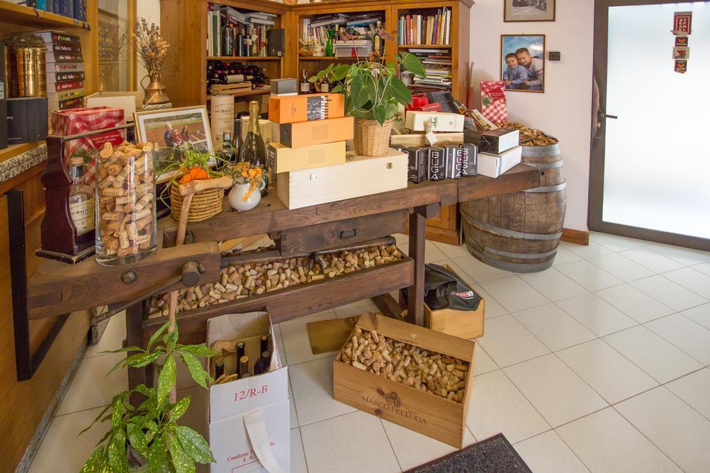 Monrupino Hotel Krizman מראה חיצוני תמונה